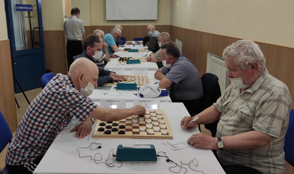 Состоялся Чемпионат России по стоклеточным шашкам – спорт слепых