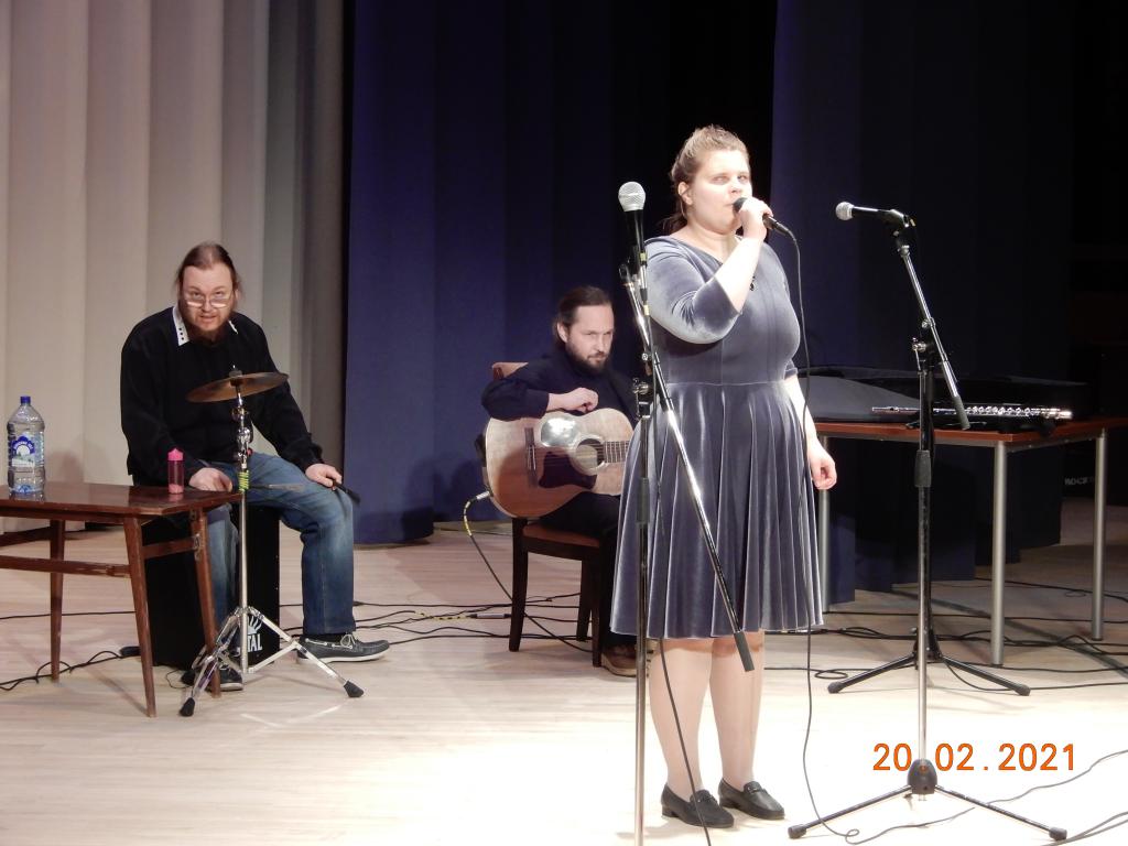 В преддверье Дня защитника Отечества Екатерина Малышева подарила всем мужчинам свою новую концертную программу!